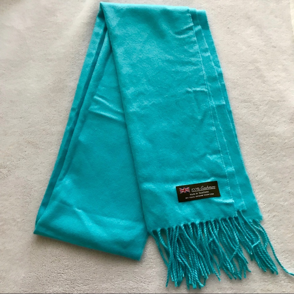 NEW Cashmere light blue Scarf